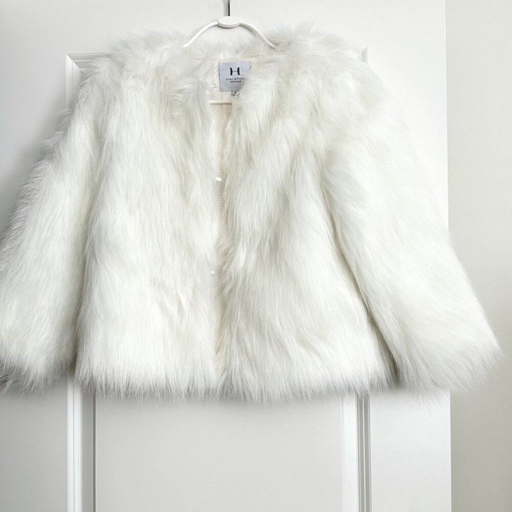 HALSTON HERITAGE White Faux Fur Short Coat Size 4